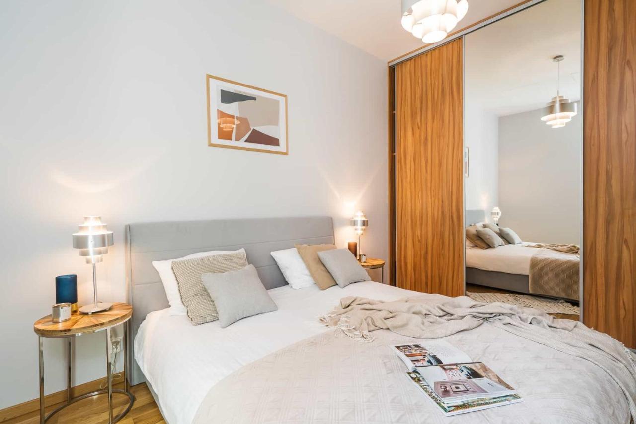 Wawel Apartments - Loftaffair Краків Екстер'єр фото